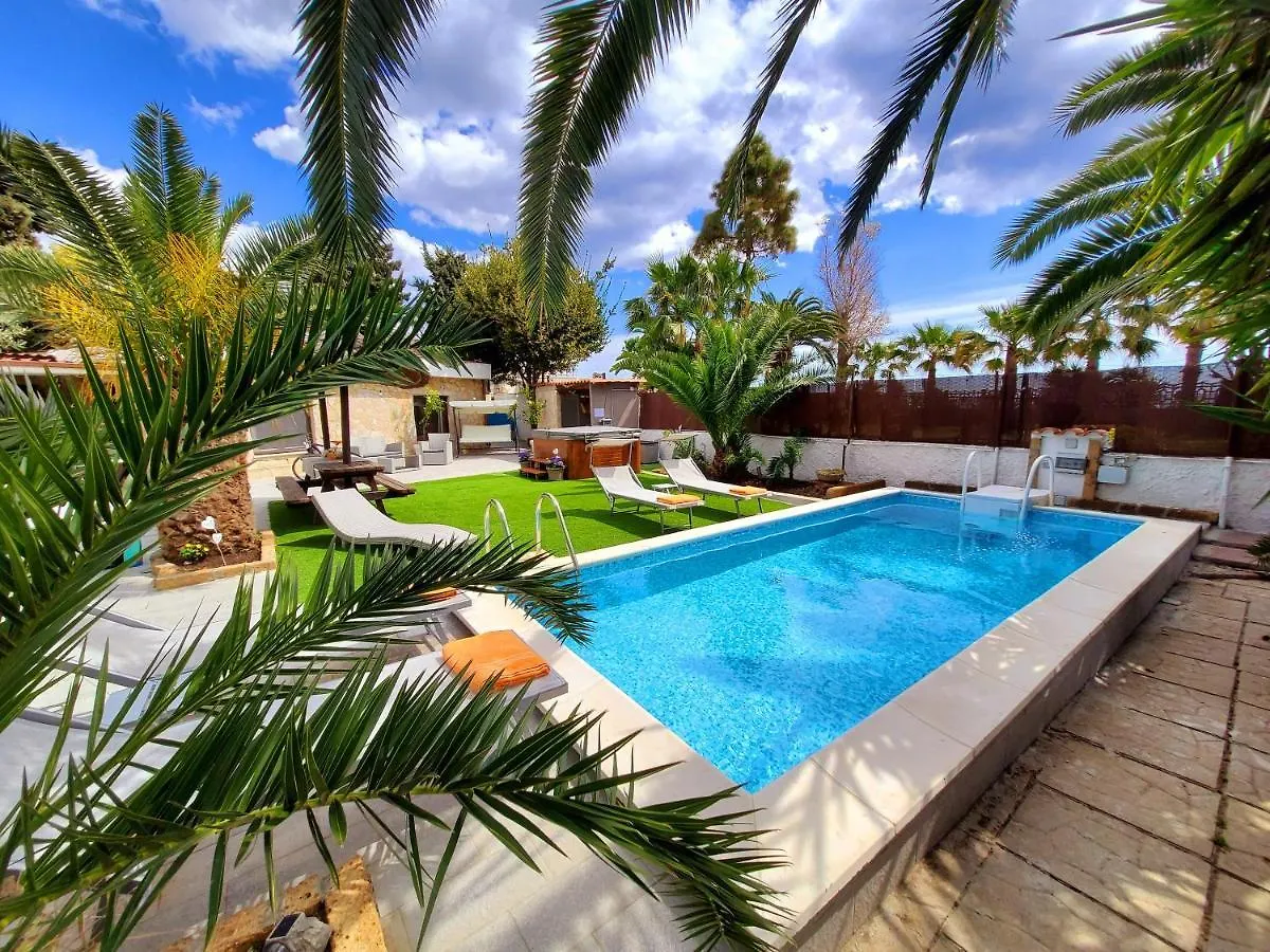 Villa Tore Quartu Sant'Elena Italy